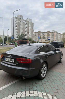 Купе Audi A5 2010 в 