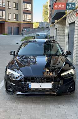 Лифтбек Audi A5 2022 в 