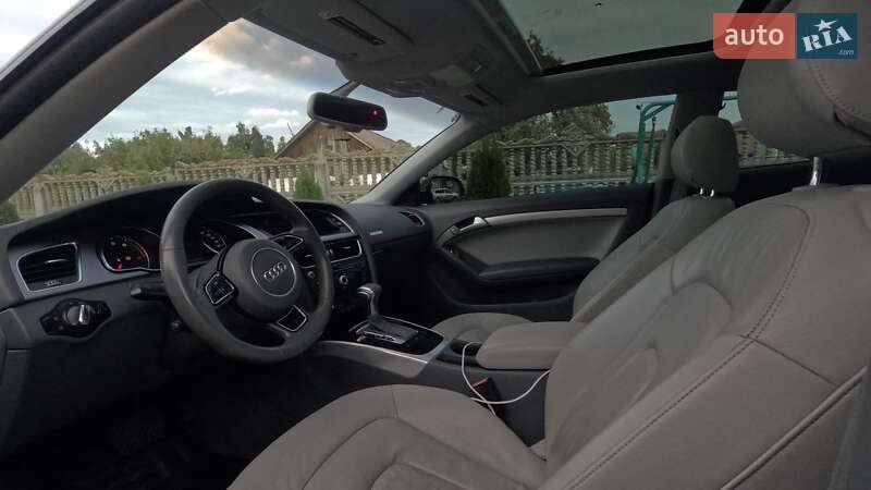 Купе Audi A5 2013 в Жовкве