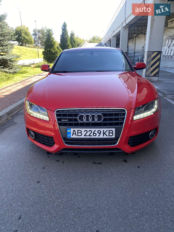 Купе Audi A5 2011 в Киеве