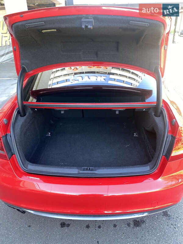 Купе Audi A5 2011 в Киеве