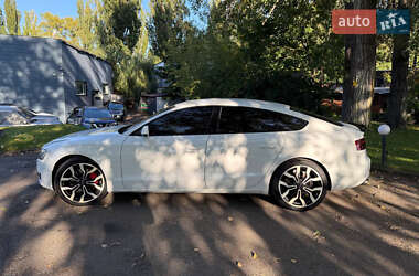 Купе Audi A5 2010 в 