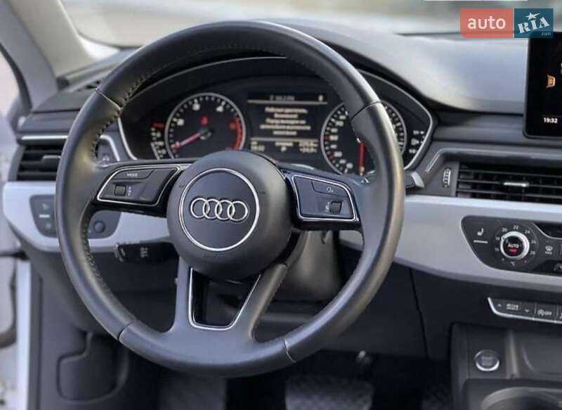 Купе Audi A5 2017 в Киеве