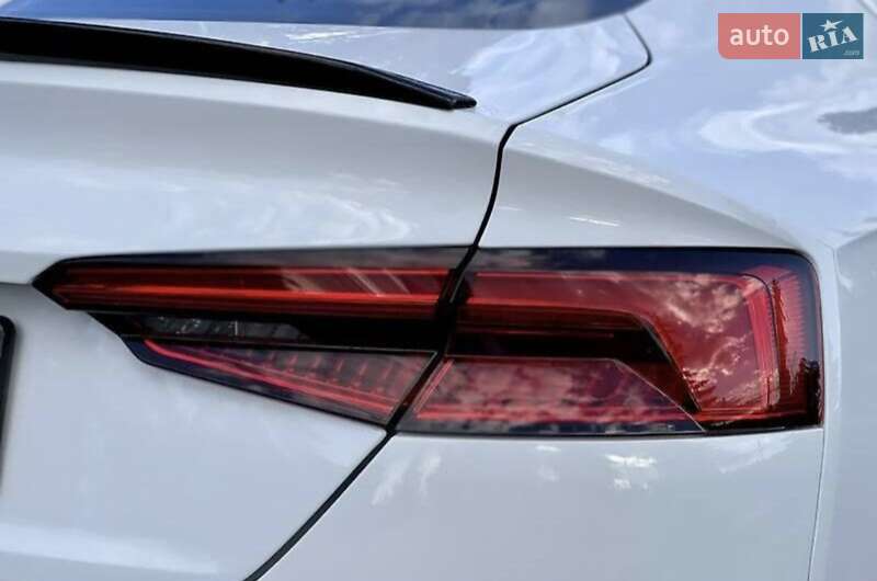 Купе Audi A5 2017 в Киеве