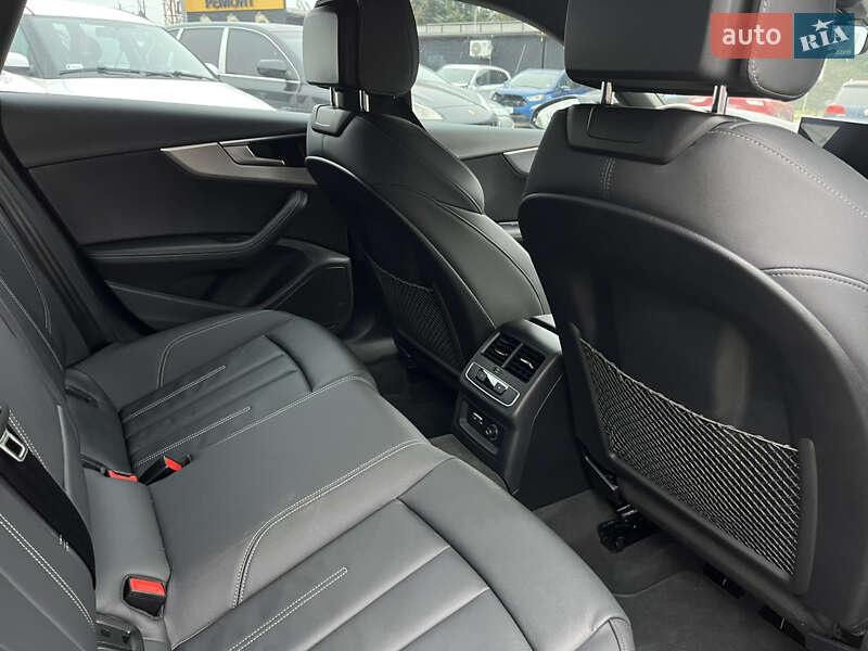 Ліфтбек Audi A5 2022 в Львові