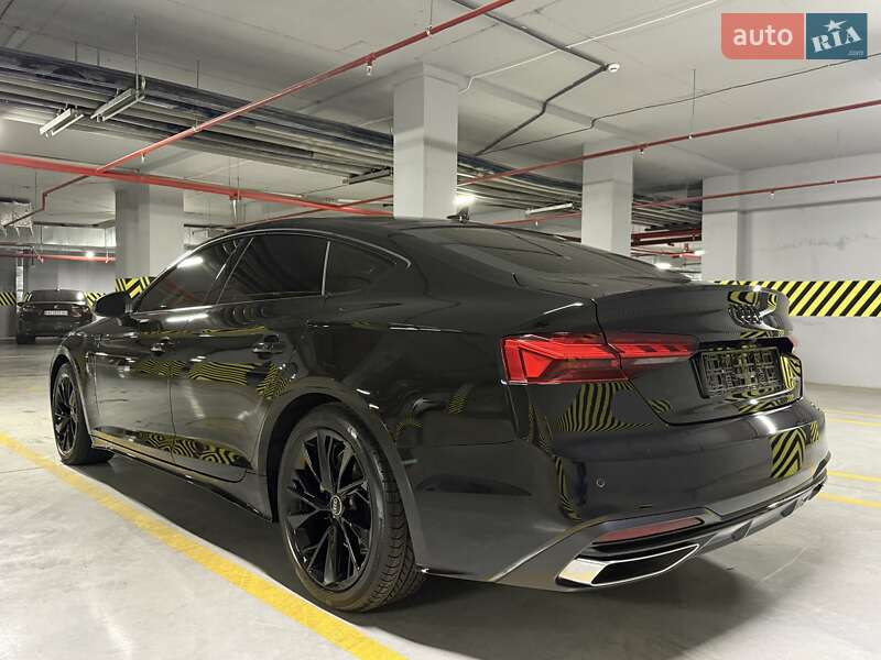 Лифтбек Audi A5 2022 в Одессе