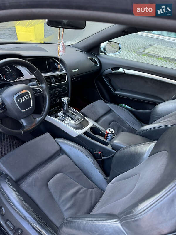 Купе Audi A5 2011 в Ивано-Франковске