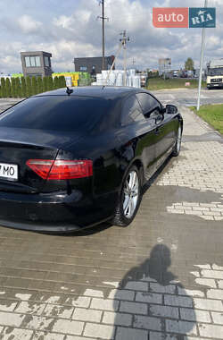 Купе Audi A5 2010 в 