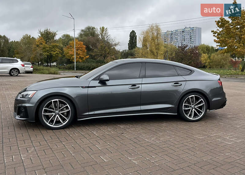Лифтбек Audi A5 2020 в Киеве