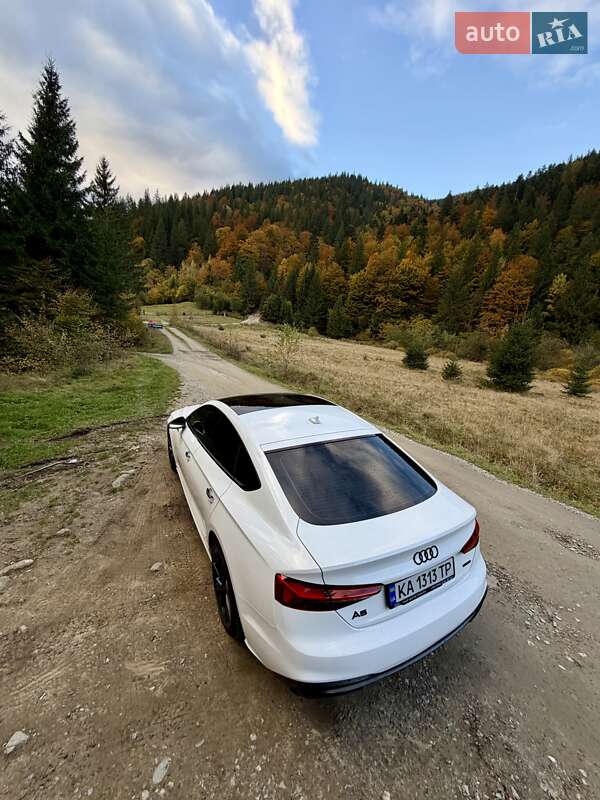 Лифтбек Audi A5 2020 в Киеве