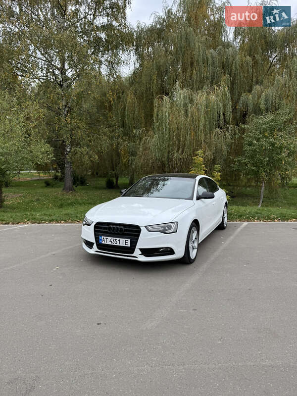 Купе Audi A5 2012 в Ивано-Франковске