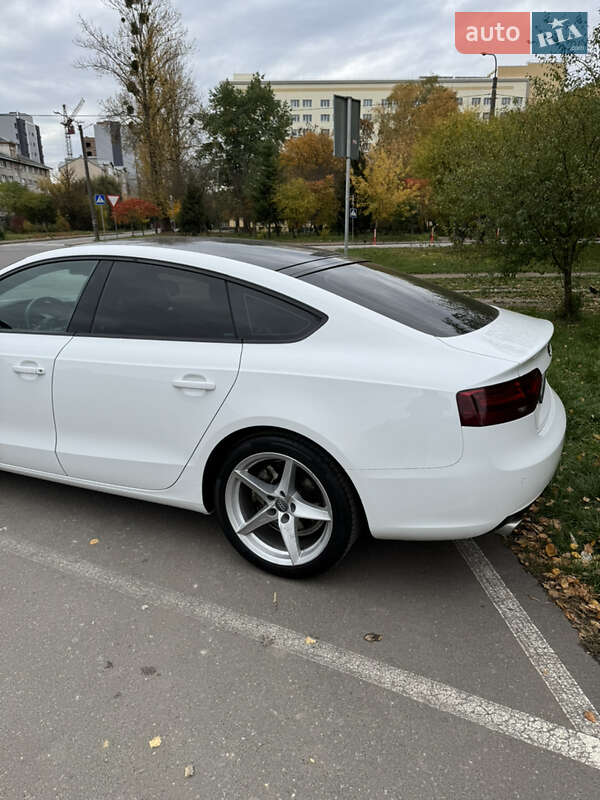 Купе Audi A5 2012 в Ивано-Франковске