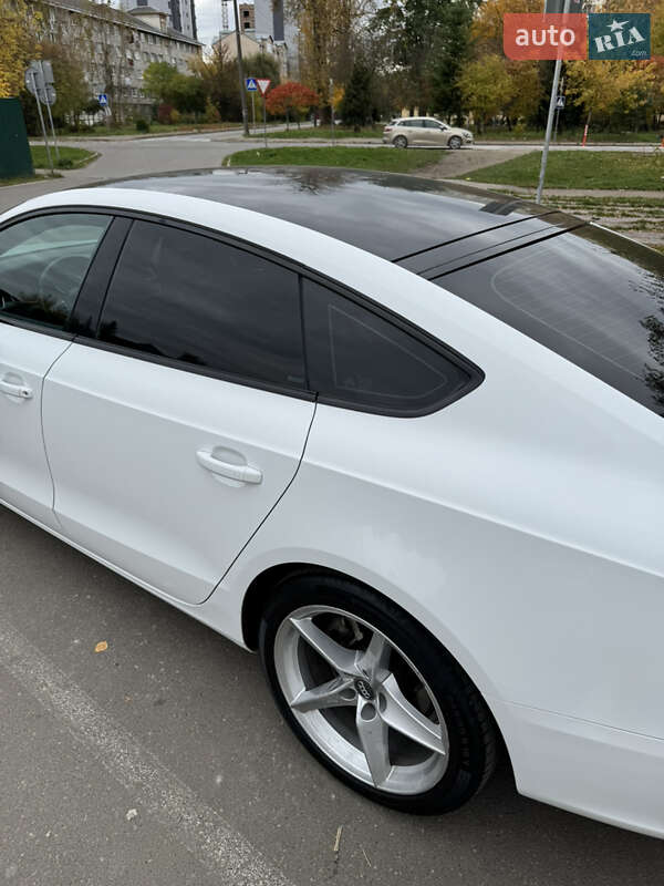 Купе Audi A5 2012 в Ивано-Франковске