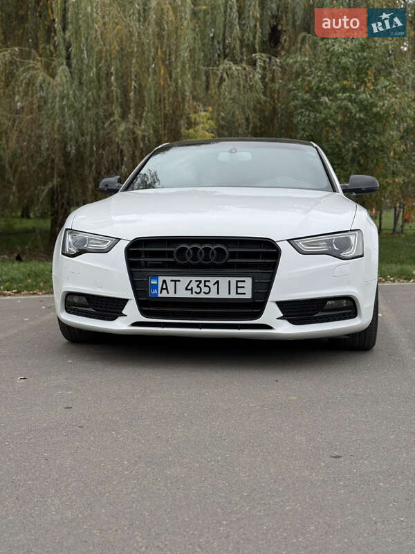 Купе Audi A5 2012 в Ивано-Франковске