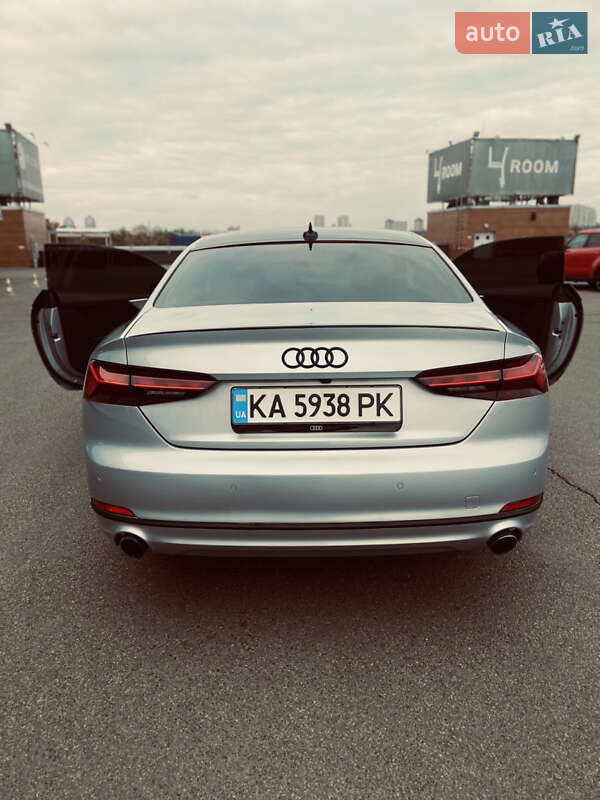 Купе Audi A5 2017 в Киеве