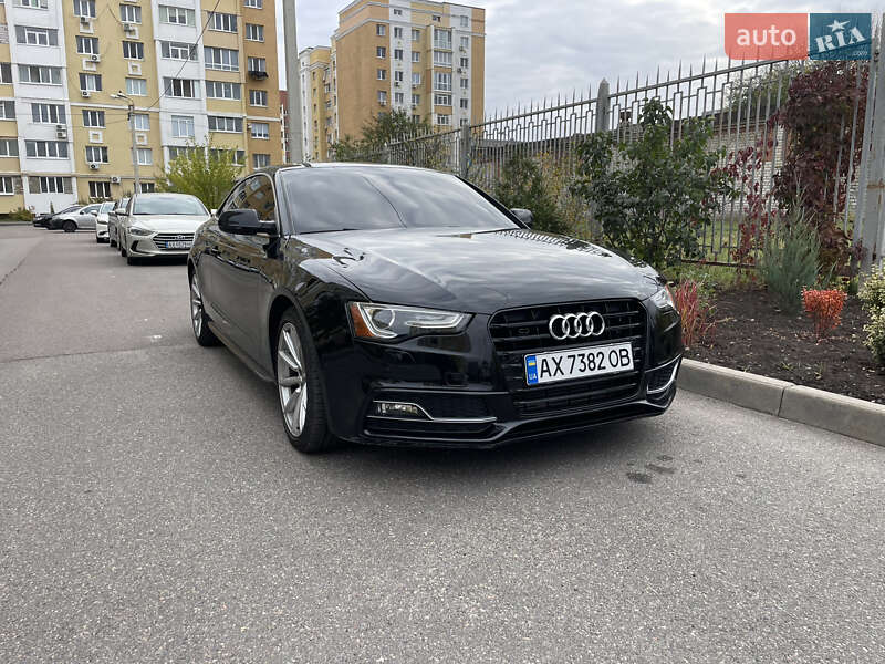 Купе Audi A5 2015 в 