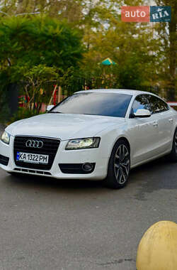 Купе Audi A5 2010 в  фото 2 Купе Audi A5 2010 в