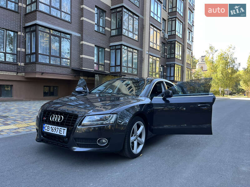 Купе Audi A5 2009 в Чернигове