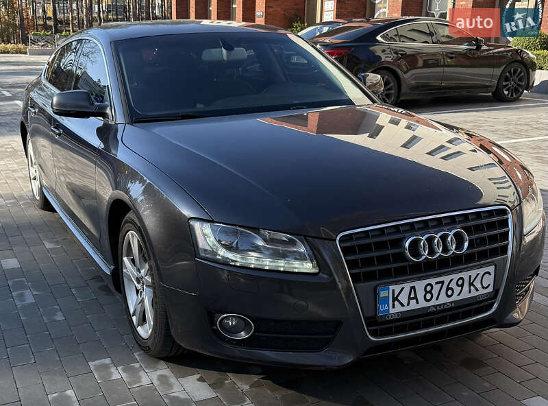 Купе Audi A5 2011 в Киеве