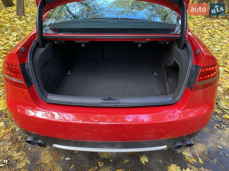 Купе Audi A5 2010 в Києві