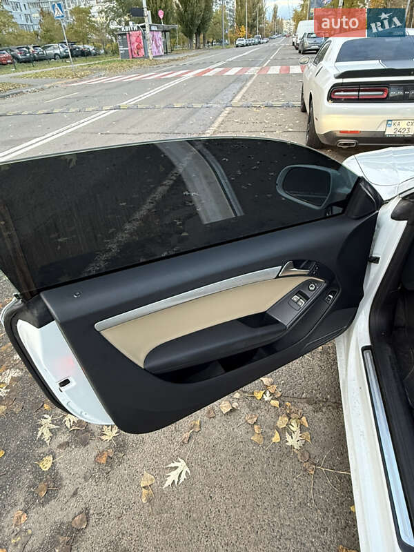 Купе Audi A5 2013 в Києві фото 14 Купе Audi A5 2013 в Києві