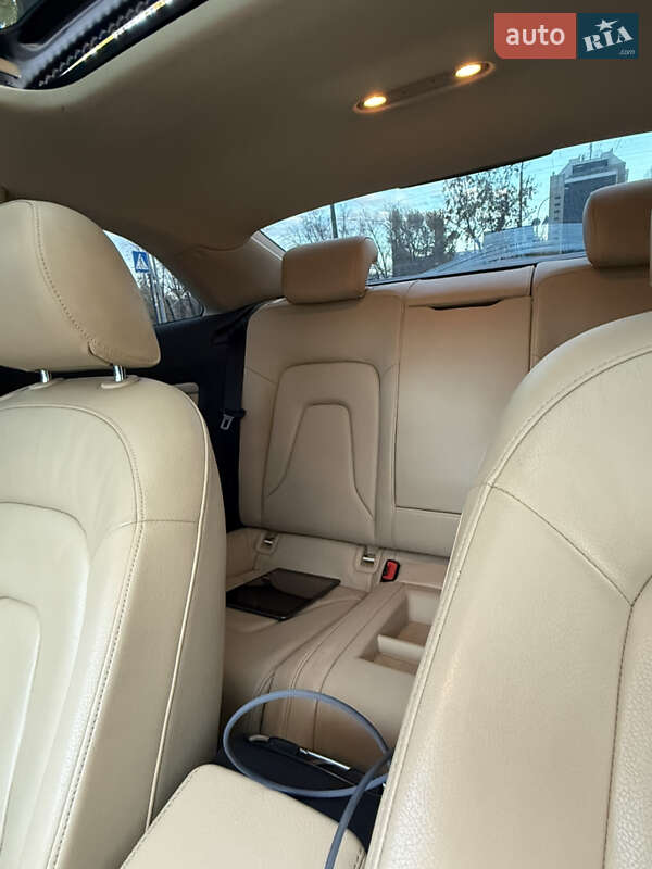 Купе Audi A5 2013 в Києві фото 21 Купе Audi A5 2013 в Києві