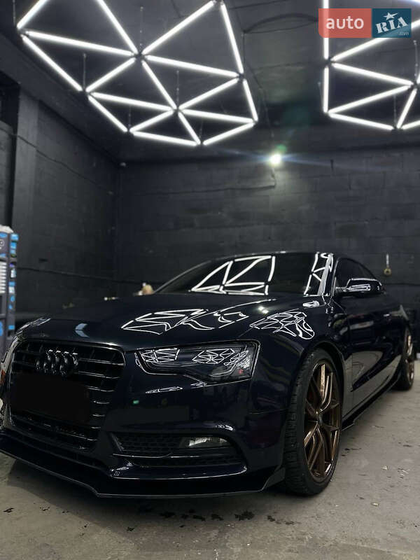 Купе Audi A5 2012 в Киеве