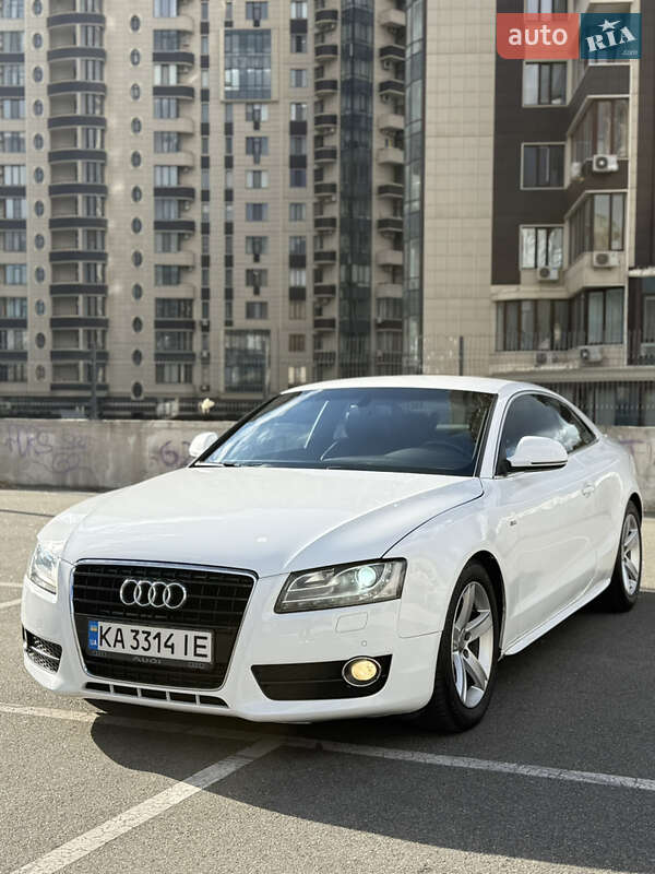 Купе Audi A5 2008 в Киеве