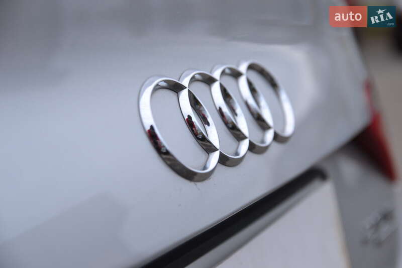 Купе Audi A5 2011 в Луцке