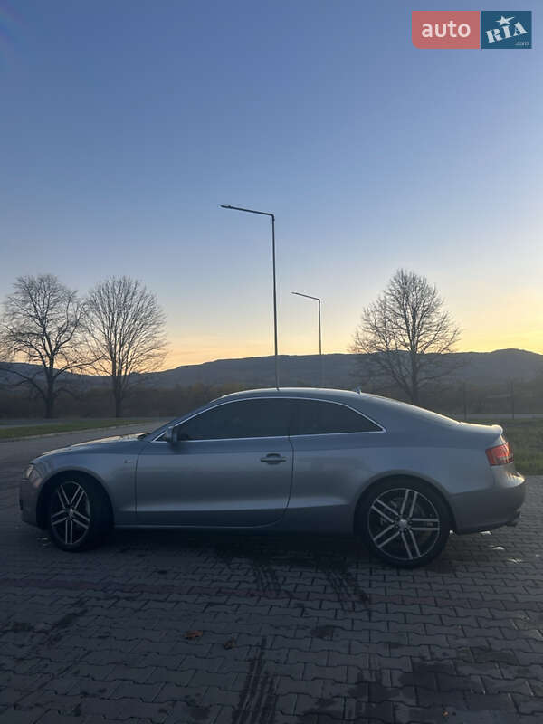 Купе Audi A5 2009 в Тячеві