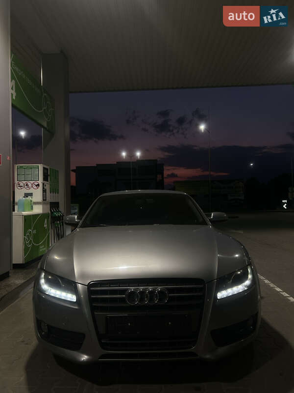 Купе Audi A5 2009 в Тячеві