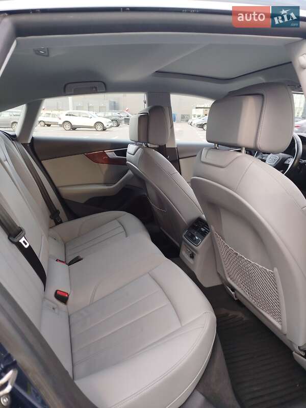 Лифтбек Audi A5 2021 в Киеве фото 27 Лифтбек Audi A5 2021 в Киеве