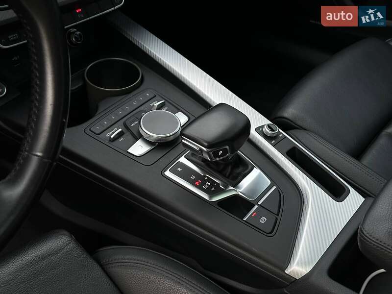 Купе Audi A5 2017 в Киеве