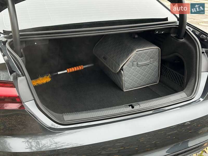 Купе Audi A5 2017 в Киеве