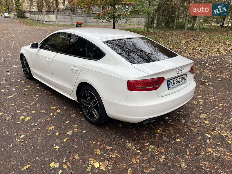Купе Audi A5 2010 в Києві