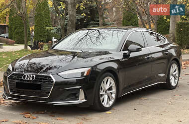 Купе Audi A5 2022 в Киеве