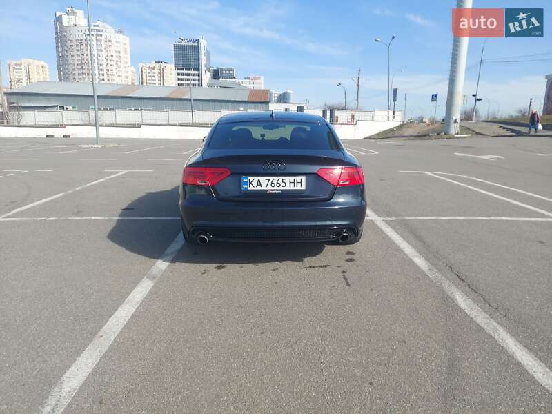 Купе Audi A5 2013 в Ужгороді