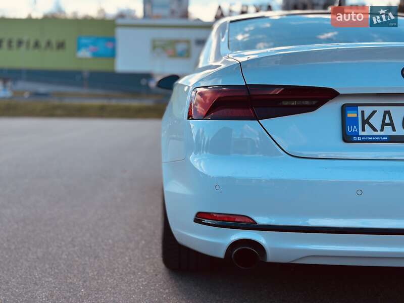 Купе Audi A5 2018 в Киеве