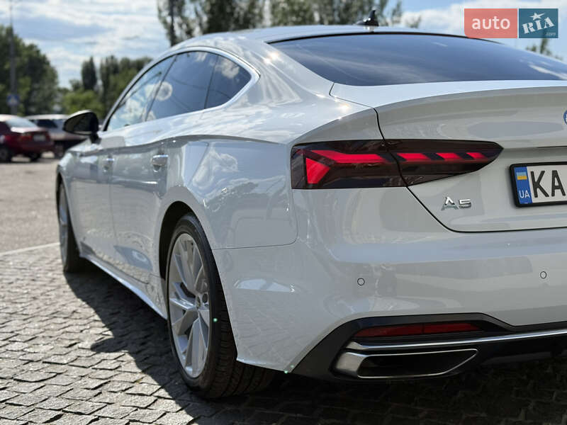 Лифтбек Audi A5 2022 в Днепре