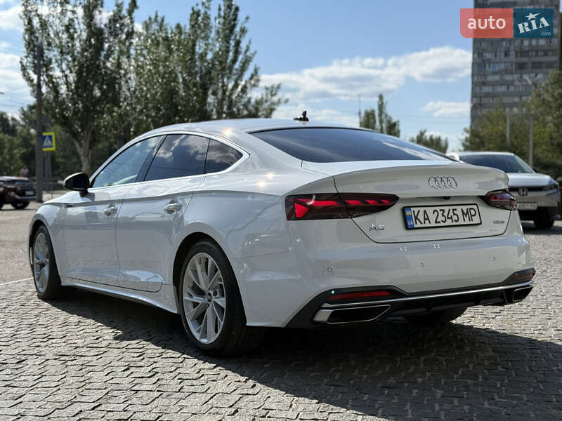 Лифтбек Audi A5 2022 в Днепре