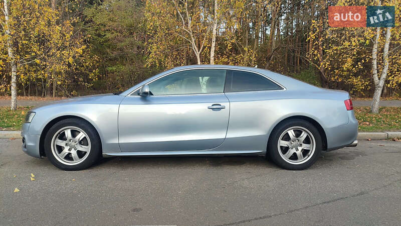 Купе Audi A5 2010 в Києві