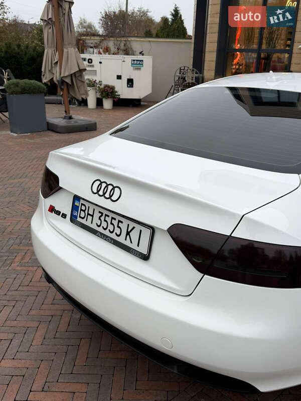 Купе Audi A5 2011 в Одесі