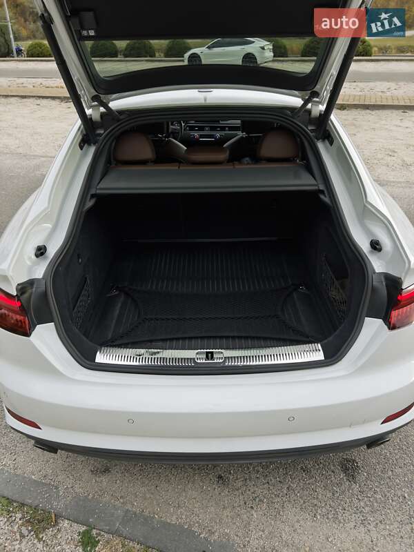 Купе Audi A5 2019 в Южному фото 27 Купе Audi A5 2019 в Южному