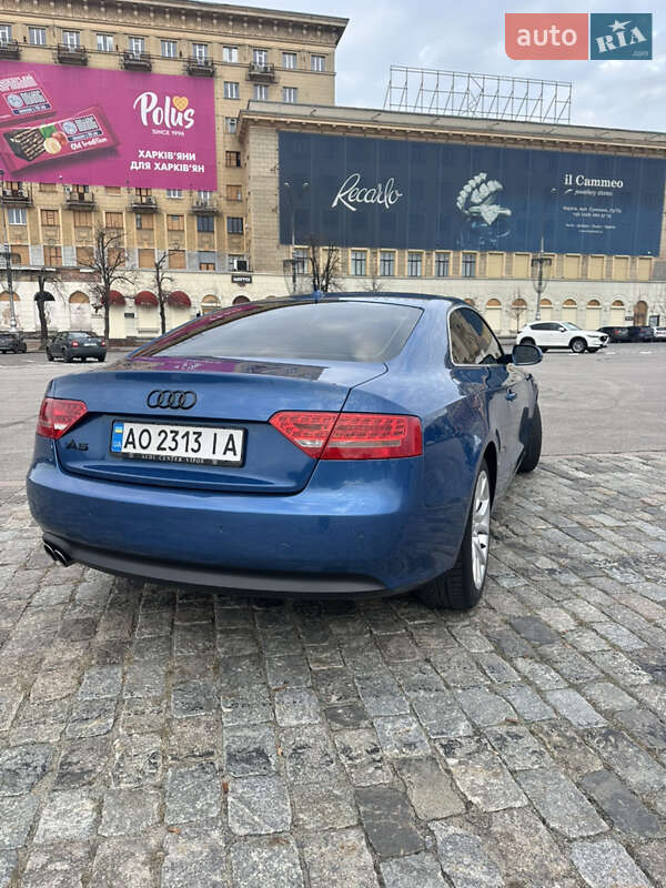 Купе Audi A5 2010 в Харкові