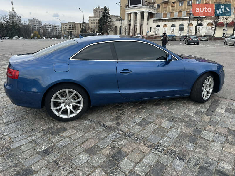 Купе Audi A5 2010 в Харкові