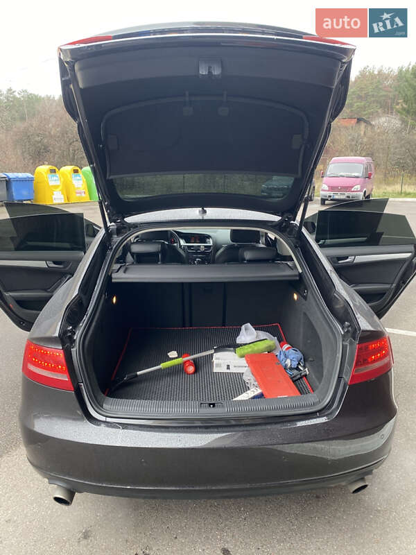 Купе Audi A5 2011 в Киеве