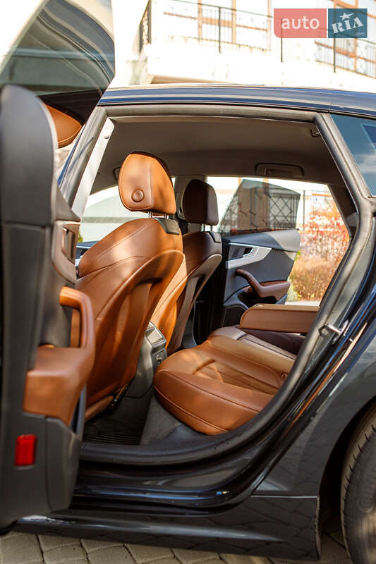 Купе Audi A5 2019 в Шептицькому