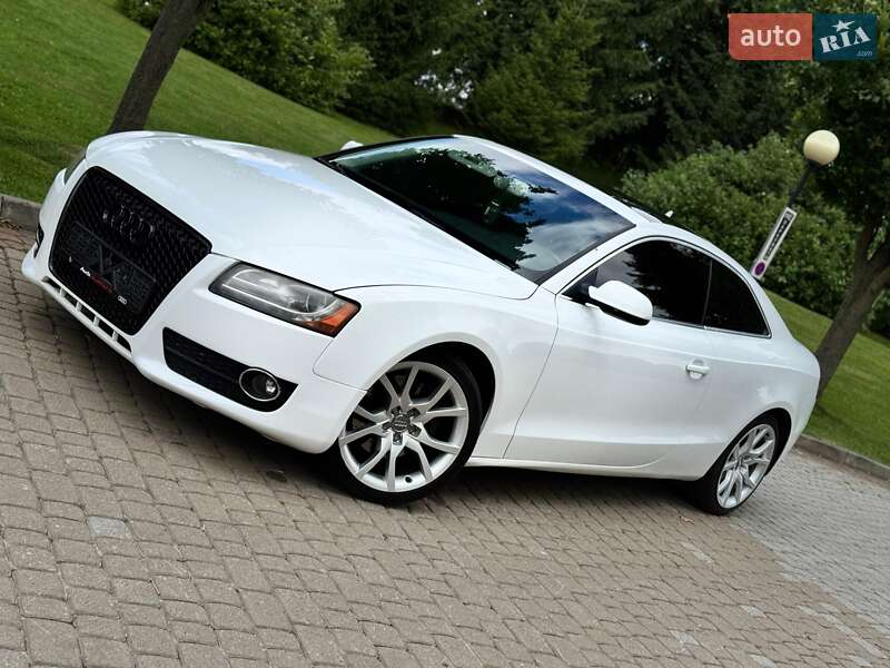 Купе Audi A5 2011 в Львові