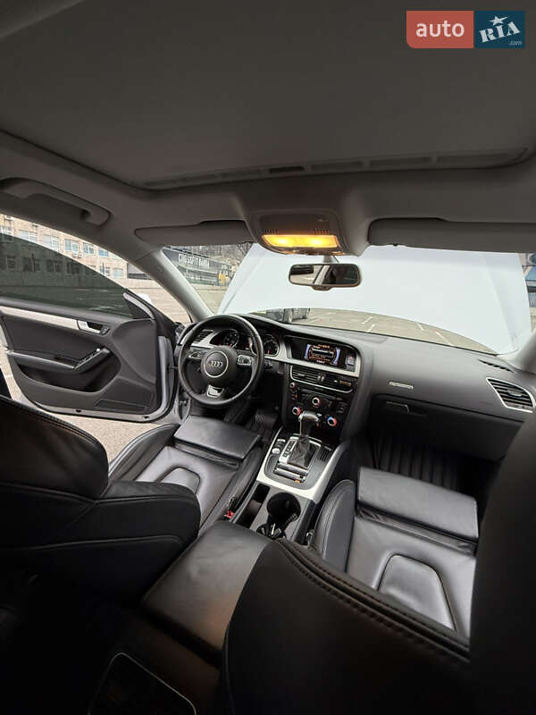 Купе Audi A5 2014 в Києві