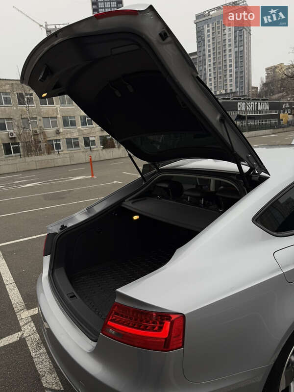 Купе Audi A5 2014 в Києві